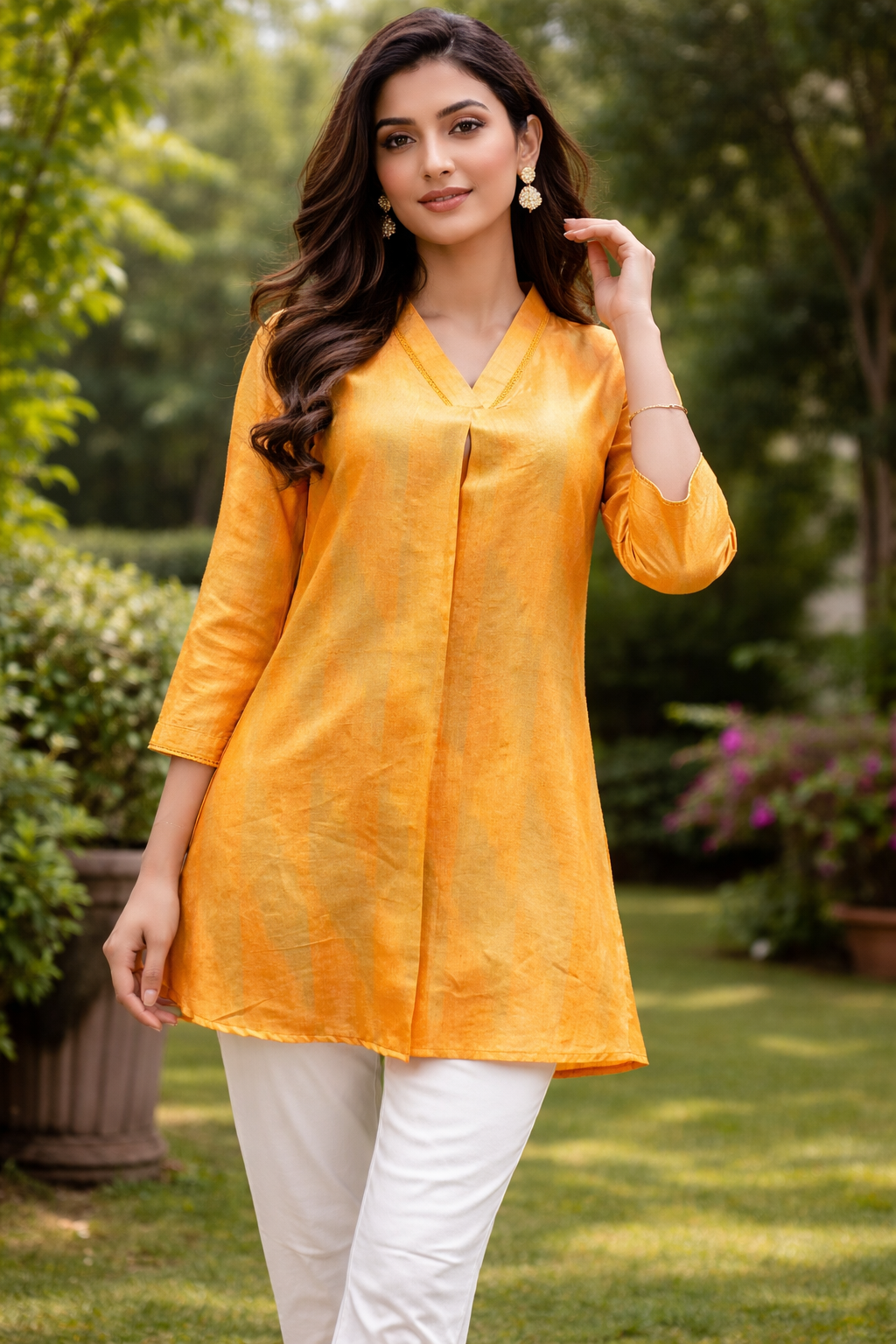 “Saada in style” Amber Gold Short Kurta TUP - 010 <br>   (Set of 5 - M , L, XL, XXL, 3XL)