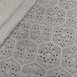 MAHA White Cotton Fabric- DNo 4385